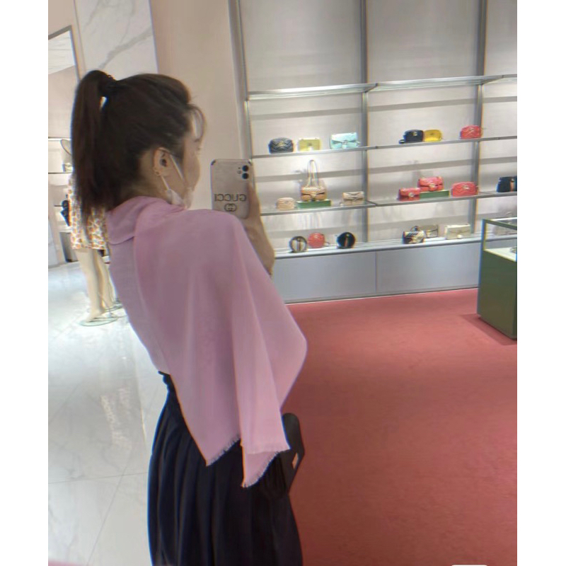 Gucci正品雙面緹花Logo粉色圍巾/披肩