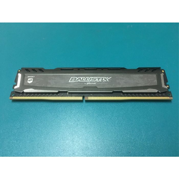 美光 Ballistix Sport DDR4 3000 16G 記憶體 BLS16G4D30AESB.M16FE1