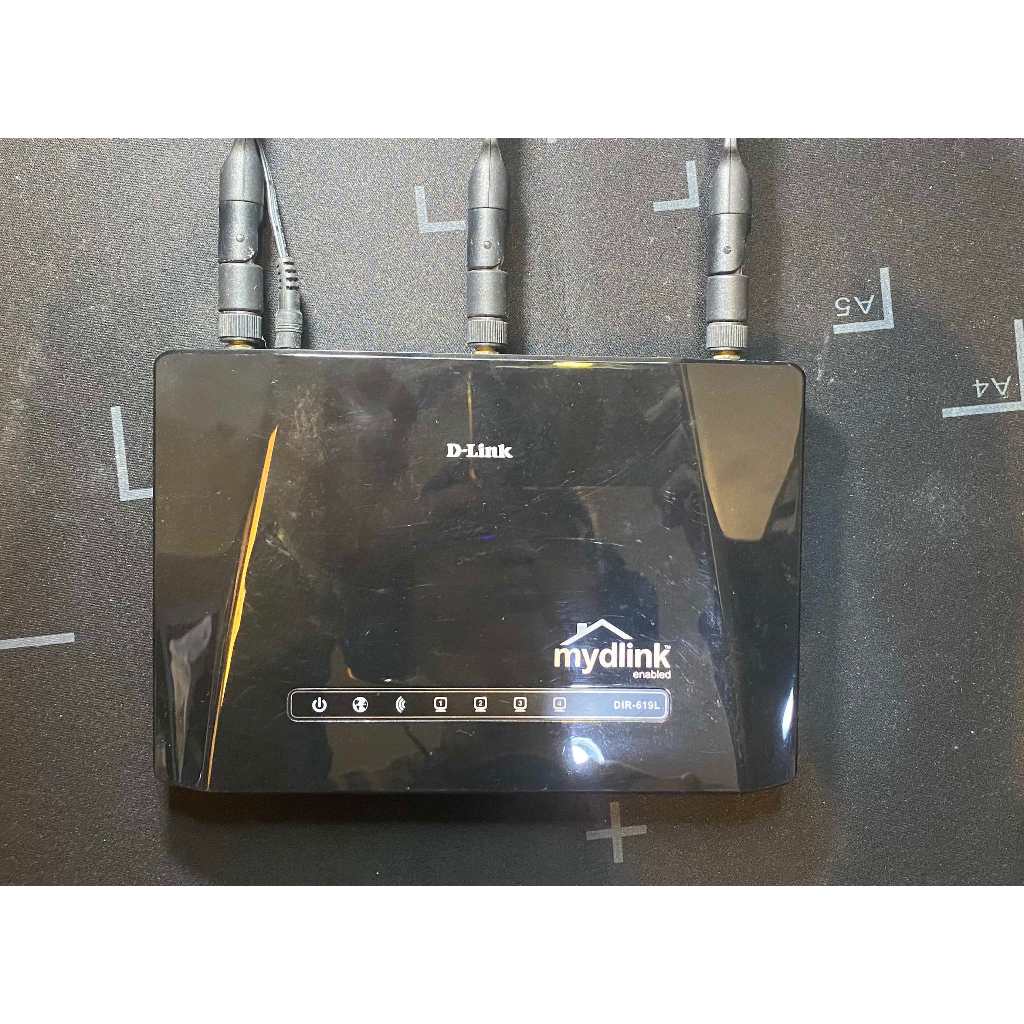 售二手 (D-LINK DIR-619L) 300Mb 11N 無線路由器