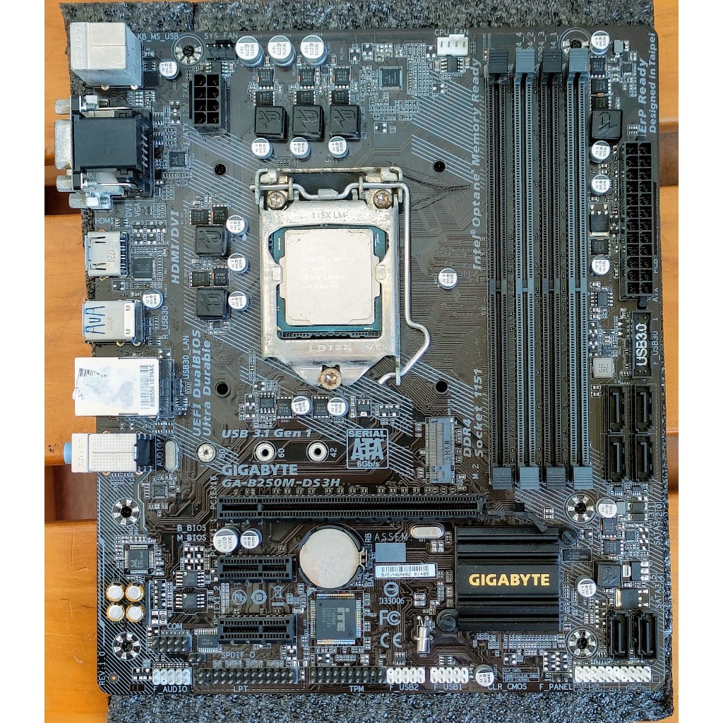 i5 7400 CPU 附原廠散熱風扇 + 技嘉 b250M DS3H 主機板 有單賣較貴 過保 功能正常