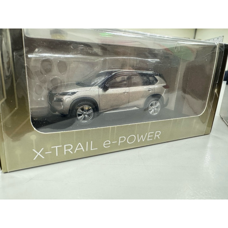 原廠Nissan日產 X-Trail e-Power  1:43模型迴力車 模型車 附電池/聲光效果