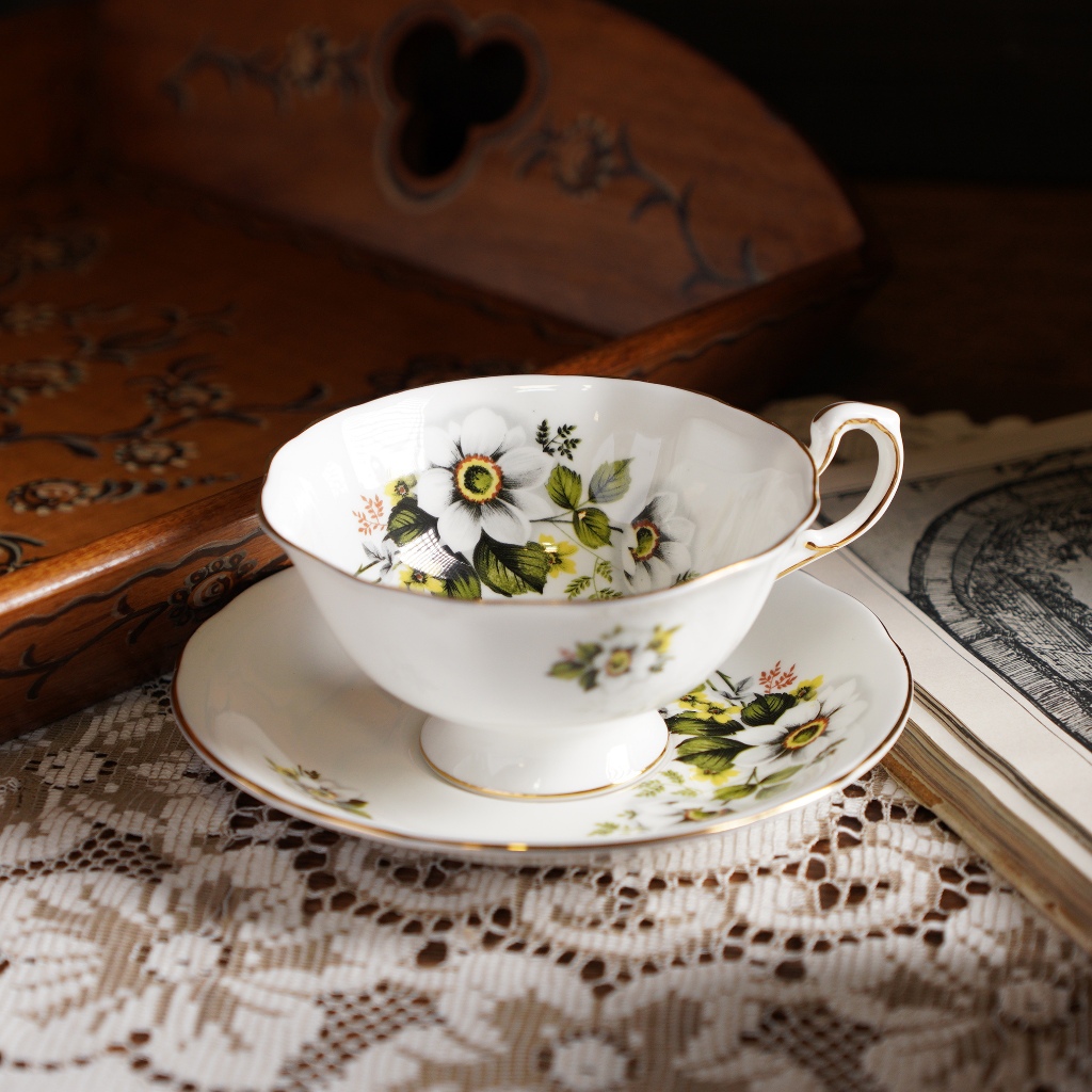 英國Paragon"山茱萸"系列細骨瓷茶杯組/咖啡杯
