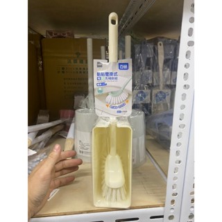 省大金 09271百研黏貼壁掛式彎形馬桶刷組-顏色隨機出貨