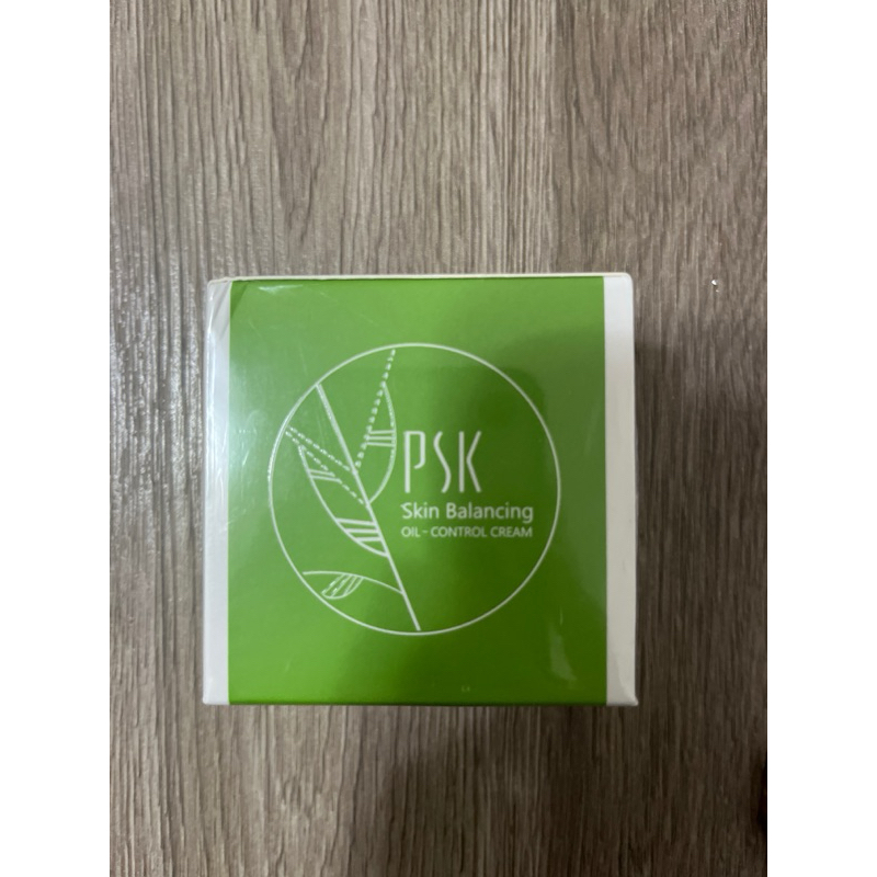 (psk 深海美肌專家）淨顏控油平衡水凝霜30ml（正貨）市價880元