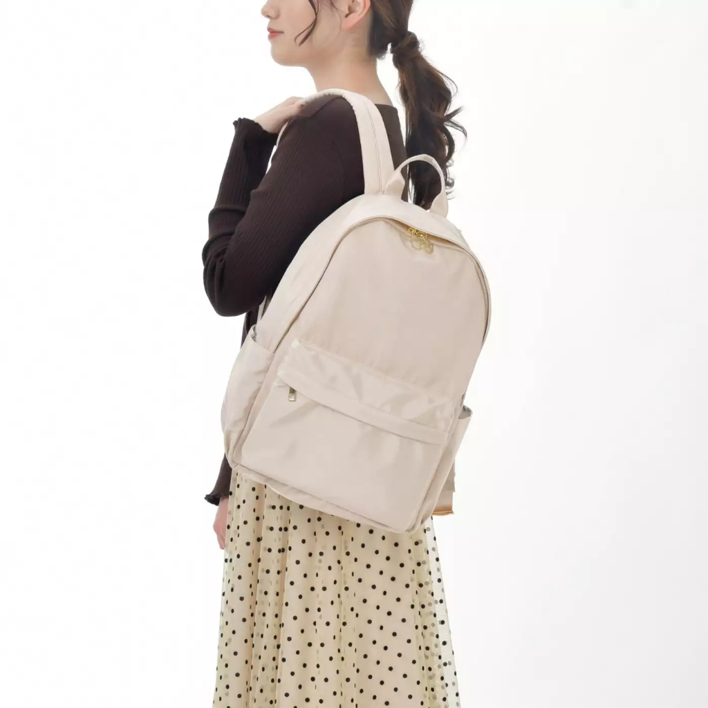 【預購】迪士尼 小熊維尼17L帆布後背包 雙肩電腦包 大容量女用背包 維尼後背包