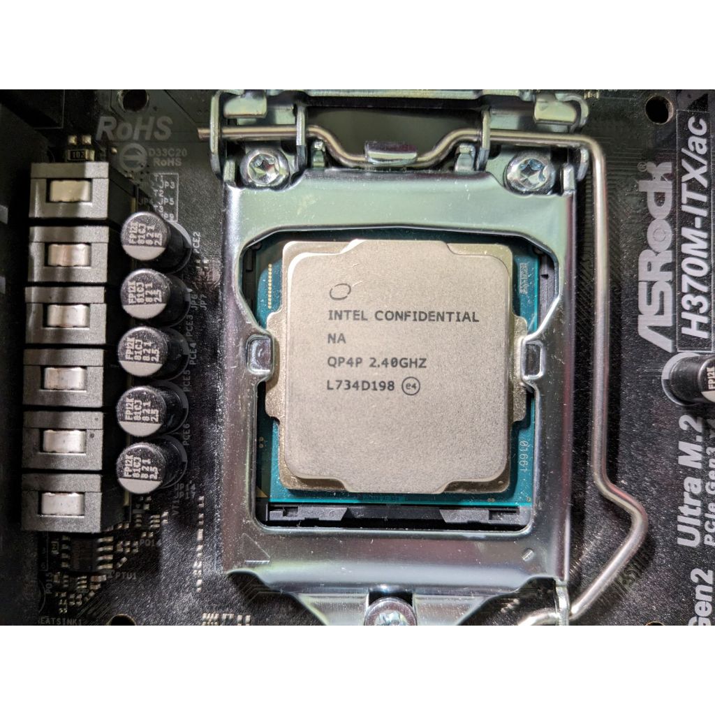 Intel Core i7-8700T LGA 1151 4.0Ghz CPU 8代 ES 處理器 無風扇 二手 35W