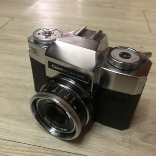 瑕疵銘機快閃釋出 Contaflex 126 含 45mm f2.8 Carl Zeiss 鏡頭