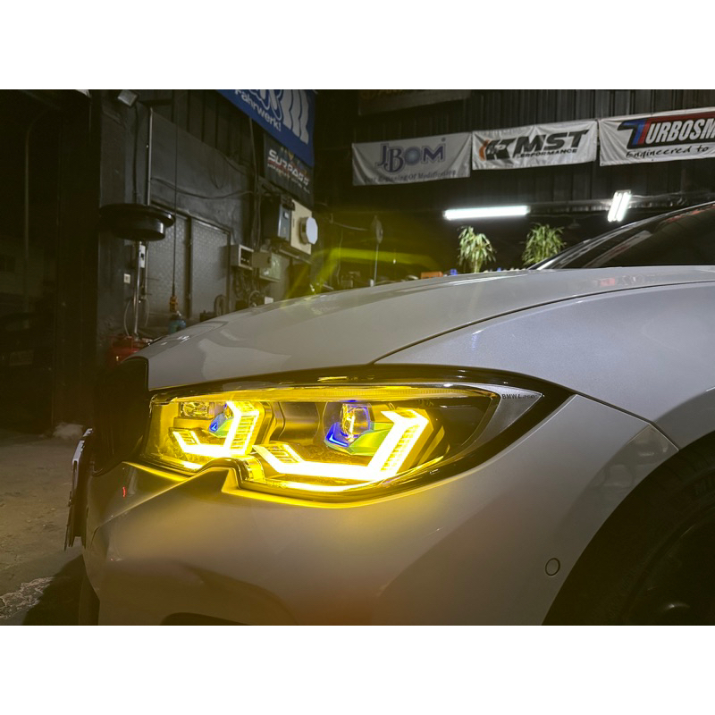 沃克國際-BMW G20-G21 副廠Laser大燈 四近四遠/啟動掃描/一抹藍/雙色日行燈