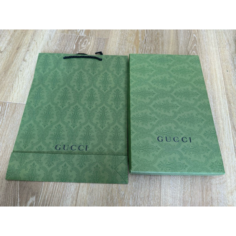 正品Gucci 古馳 精美包裝紙袋緞帶紙盒-圍巾飾品用