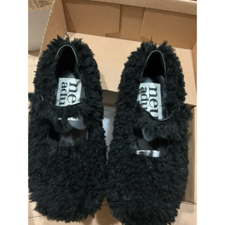 全新 葒 Hong freckle seoul neu adult 韓國 毛毛鞋 泰迪熊鞋 黑色 23cm 正常尺寸