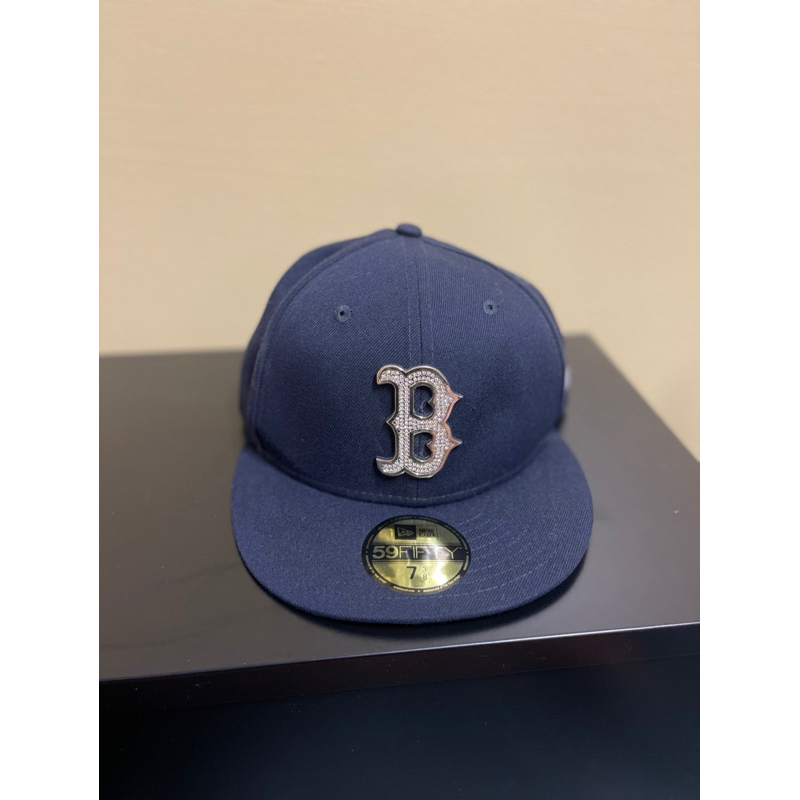 （size 7  3/8) 全新New era x MLB 波士頓紅襪 棒球帽 （H)