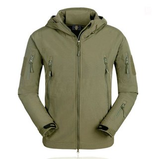 【酷愛】鯊魚皮潛行者軟殼外套 軍綠色 TAD V4.0 ，風衣，衝鋒衣