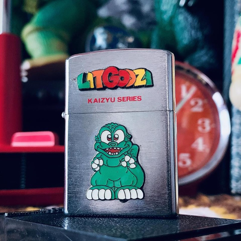 𝗟𝗜𝗧𝗚𝗢𝗗𝗭𝗜 𝗢𝗜𝗟 𝗟𝗜𝗚𝗛𝗧𝗘𝗥 リトゴジ オイルライター 𝗟𝗶𝘁𝘁𝗹𝗲 𝗚𝗼𝗱𝘇𝗶𝗹𝗹𝗮 小哥吉拉 打火機