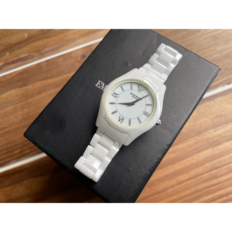 Emporio Armani 白色超薄陶瓷女錶 含原盒裝