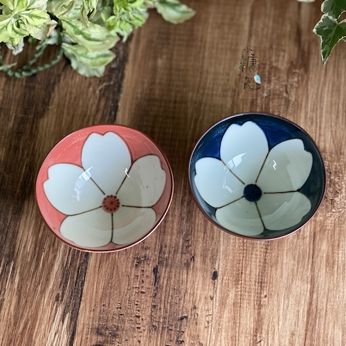 小糖瓷｜日本製 櫻花雙色浮雕葉十草飯碗/茶碗