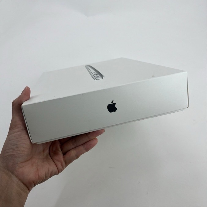 ❮二手❯ 原廠空盒 Apple 蘋果 筆電空盒 MacBook Air A1465 11.6吋 4G 128GB 空盒