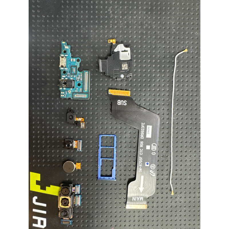 三星A70拆機零件 A70響鈴 A70震動 A70卡槽 A70後鏡頭 A70前鏡頭 A70尾插 A70指紋 A70訊號源