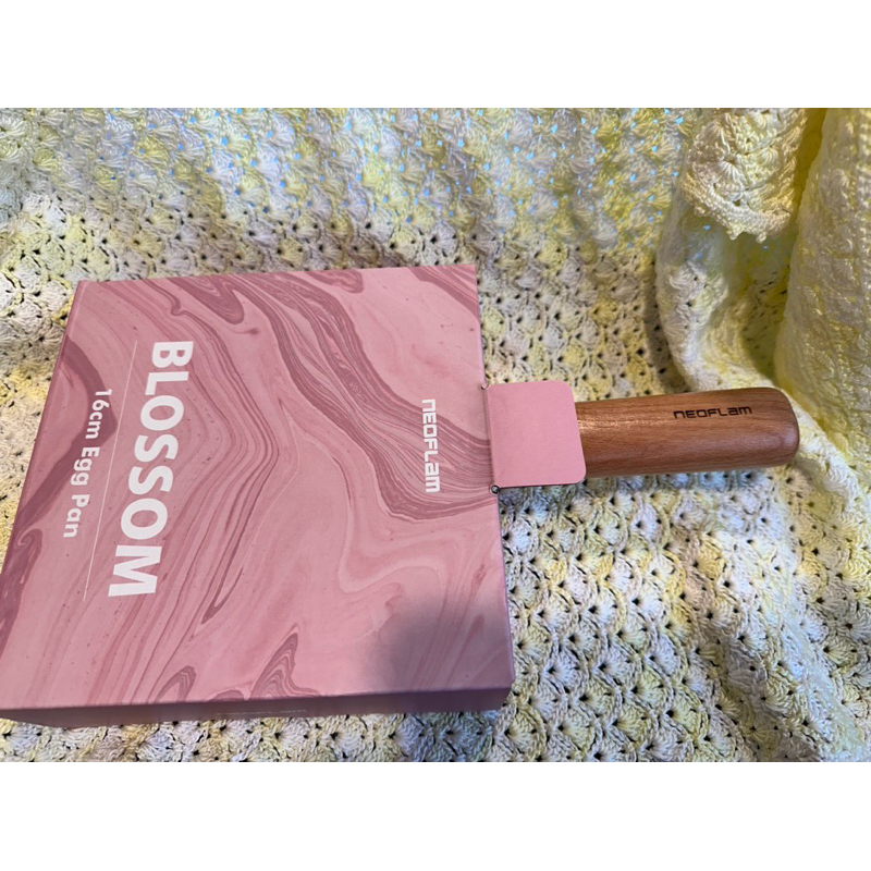 NEOFLam Blossom 系列陶瓷塗層煎蛋鍋16CM(電磁底） 粉色 全新