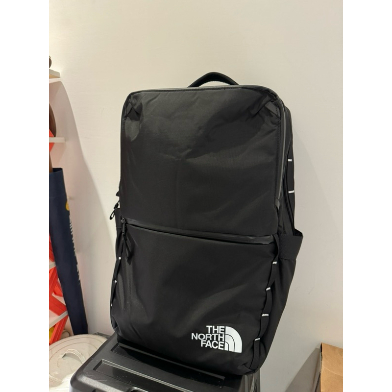 THE NORTH FACE COMMUTER （幾乎全新）黑色 大容量 後背包 書包 筆電包 NF0A8AMKK