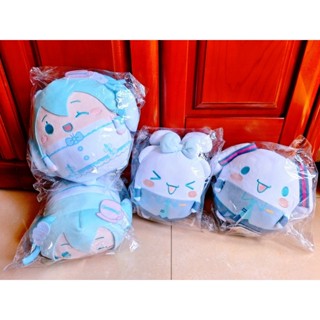 現貨 初音 大耳狗 聯名 綁耳朵 大耳狗衣裝 初音衣裝 眨眼 圓滾滾 球娃 趴姿 M號 娃娃 玩偶 正版日貨