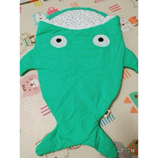 已下水未使用 正版 Baby bites 鯊魚咬一口 睡袋 嬰幼兒
