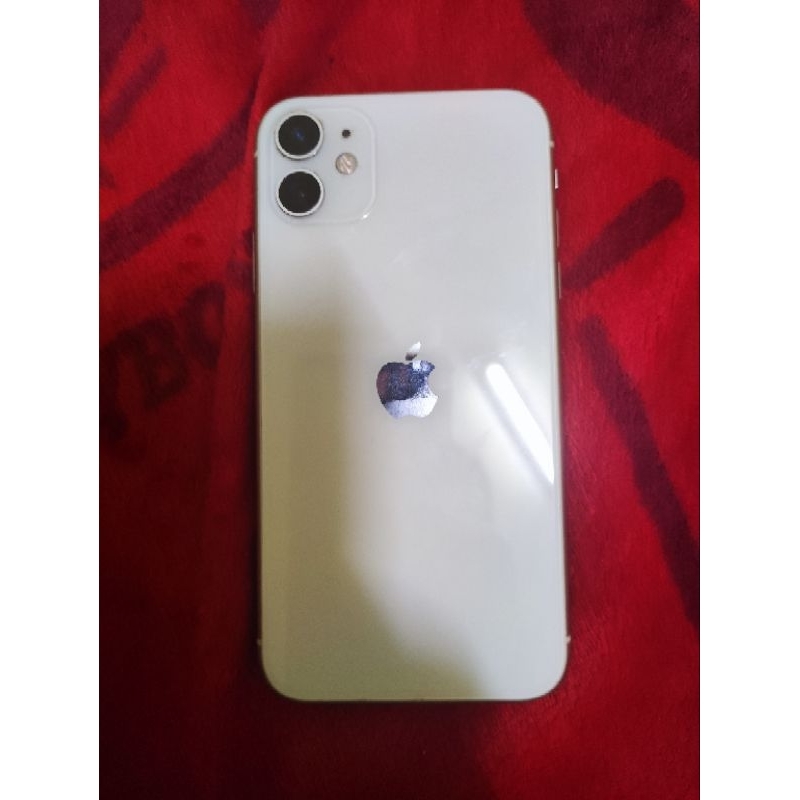 iPhone 11 64g 白色