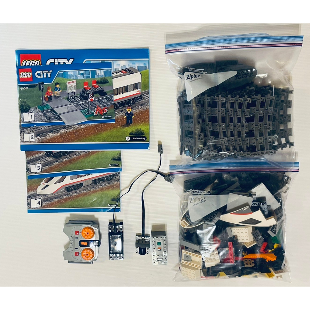 二手 樂高 LEGO 60051 city 城市 火車 絕版 高速旅客列車 無盒 有說明書