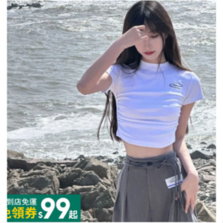 熱賣🔥白色純棉短袖t恤女夏季設計感小眾修身顯瘦甜辣妹ins露臍短款上衣