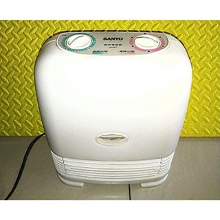 💠SANYO 三洋陶瓷電暖器 R-CF01T 保暖 保溫 暖氣 暖流 暖暖