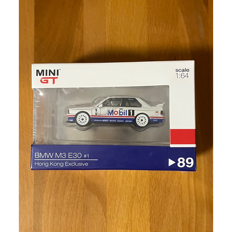 ｛收藏屋 ｝MINI GT 全新現貨 美孚石油 香港特定版 BMW M3 E30#1