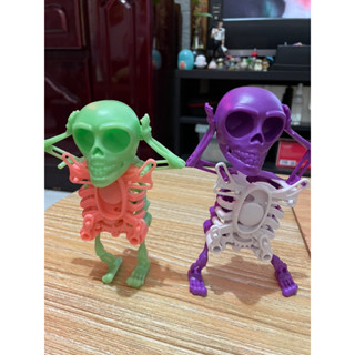 *~木每~* 全新魔性骷髏人跳舞搖擺搖頭搖臀微笑不用電3D列印趣味骷髏頭焦慮疏壓解壓神器大人玩偶兒童節禮物公仔玩具吊飾