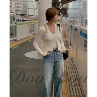 【預購】Dou Dou韓國代購🇰🇷假兩件露肩V領針織衫 假兩件式上衣 AM BABY款