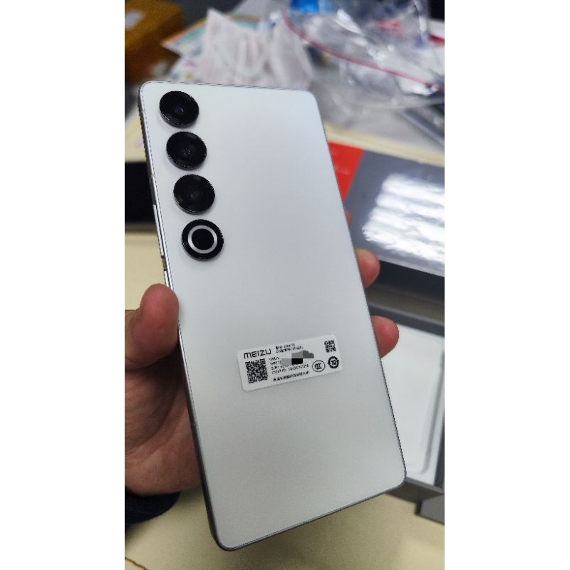 (二手/中古/9成新) 陸版 魅族21Pro MEIZU 21 Pro 12G / 256G 白色