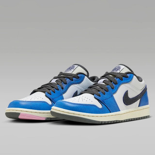 【Focus Store】預購 Onoglish x Nike Air Jordan 1 Low SE 閃電藍