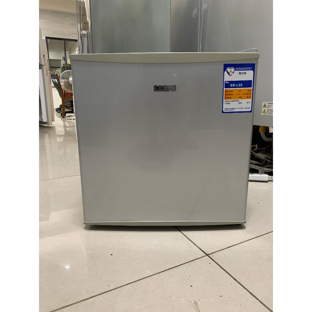 [中古] 聲寶 47L 單門冰箱 小冰箱 冷藏小冰箱 套房冰箱 台中大里二手冰箱 台中大里中古冰箱 修理冰箱 維修冰箱