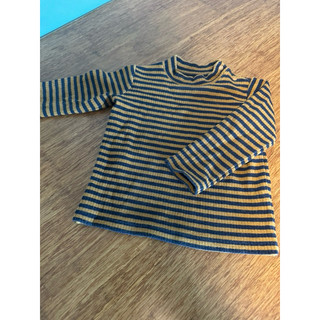 UNIQLO 黑咖條紋坑條上衣（90）