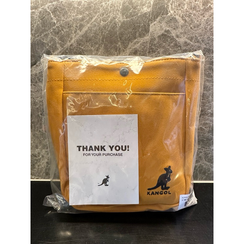 KANGOL 袋鼠🦘麂皮 側背包/休閒小包 磁吸包口 全新 便宜出售