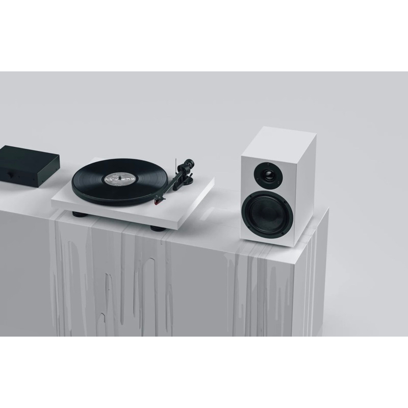 [ 沐耳 ]  奧地利 Pro-Ject 繽紛色彩套裝兩聲道系統 Colourful Audio System 白色