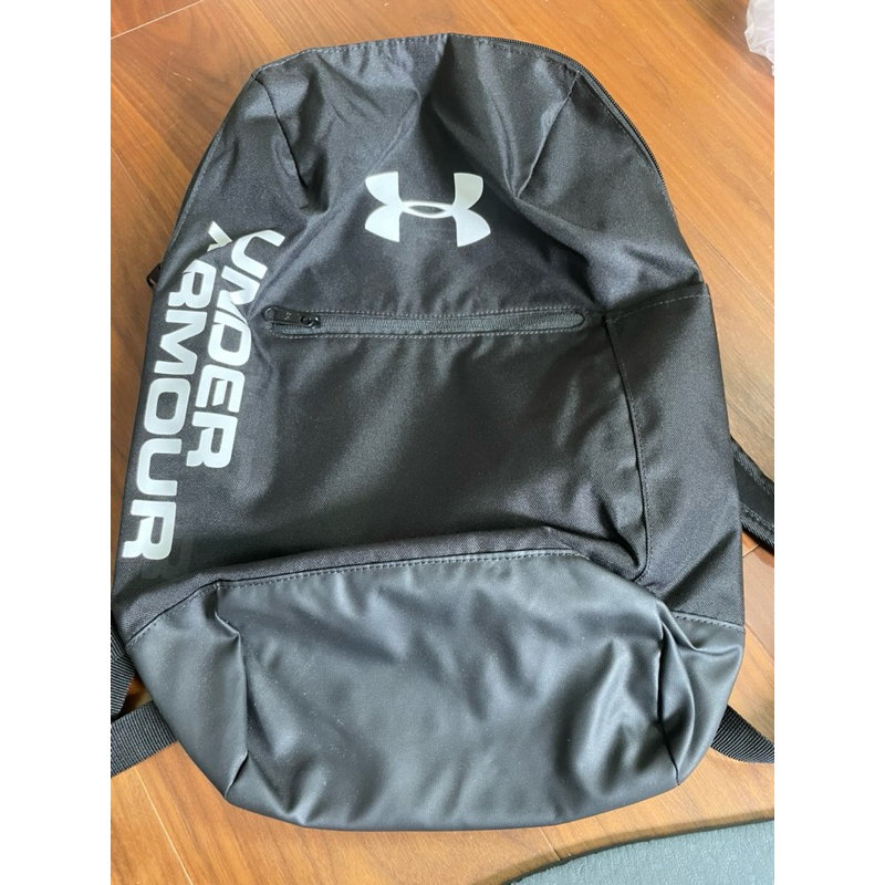 UA後背包（under armour)