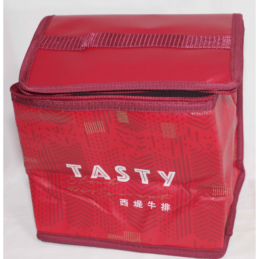 全新 西堤牛排 TASTY 熱血 保溫袋 尺寸： 23*17*20cm 便當