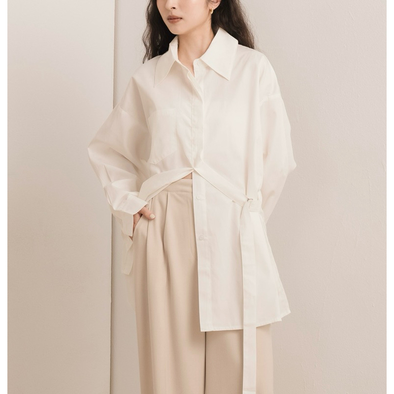 ✨全新商品✨ Meier q project.m 設計側裝飾帶扣環襯衫 白M