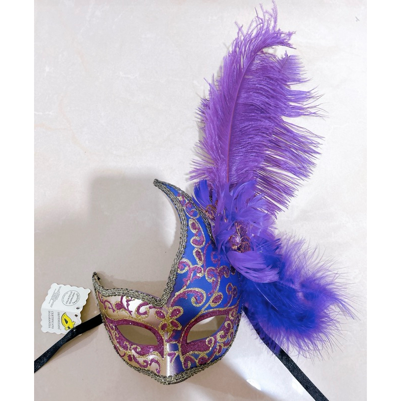 義大利威尼斯面具伴手禮紀念品，女性紫色面具。萬聖節面具