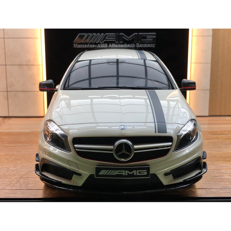 蜜蜂# 1/18 原廠絕版品Mercedes Benz AMG A45 ED1