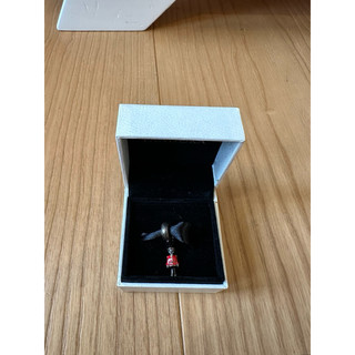 全新 Pandora 英國衞兵💂吊飾 需自行保養