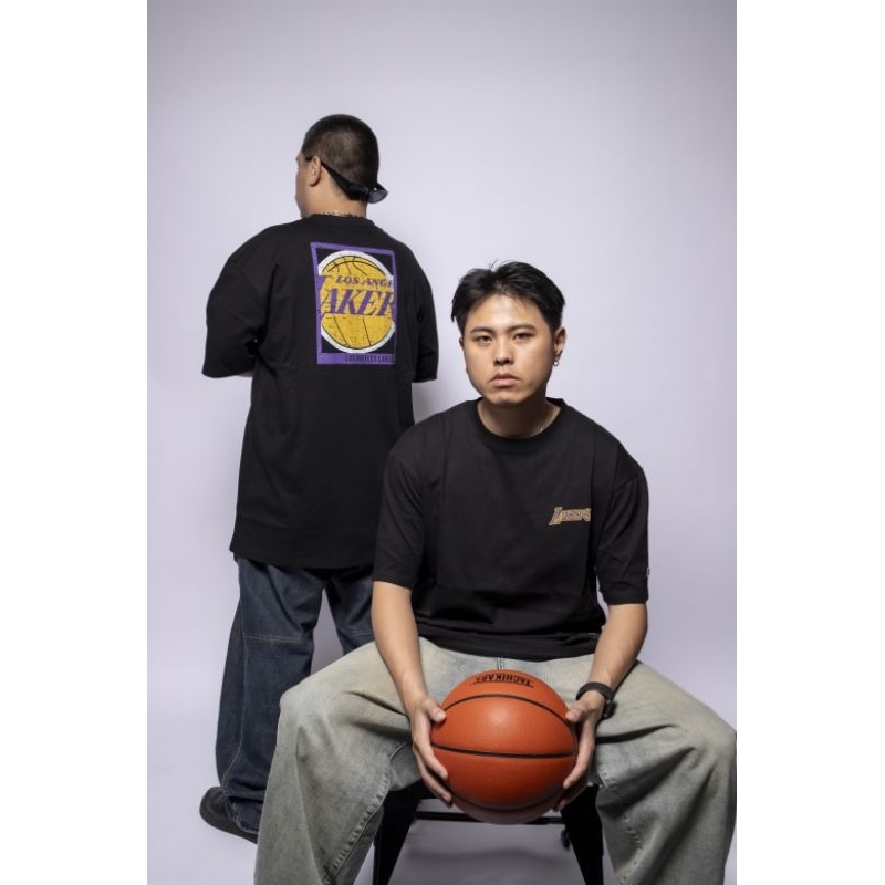 黑人王 Mitchell &amp; Ness 短T LA Lakers LeBron 湖人 復古T 圓領T 大圖T $1080