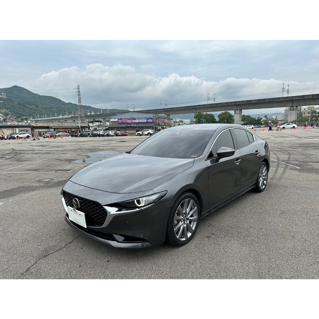 2021年式 Mazda3 4D 旗艦進化型 實價刊登:72.8萬 中古車 二手車 代步車 轎車 休旅車