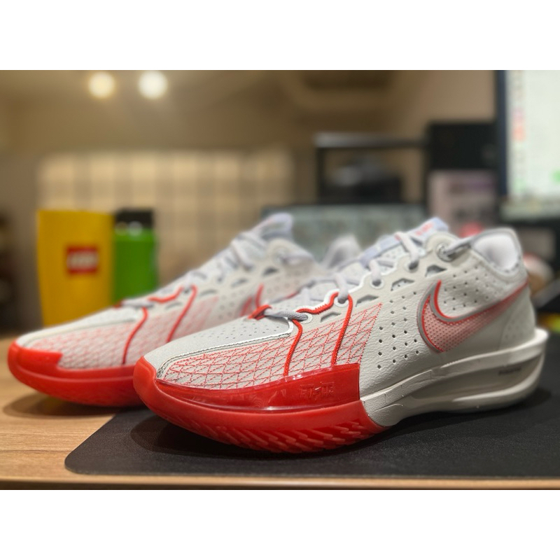 【二手】Nike GT cut 3 29cm 籃球鞋
