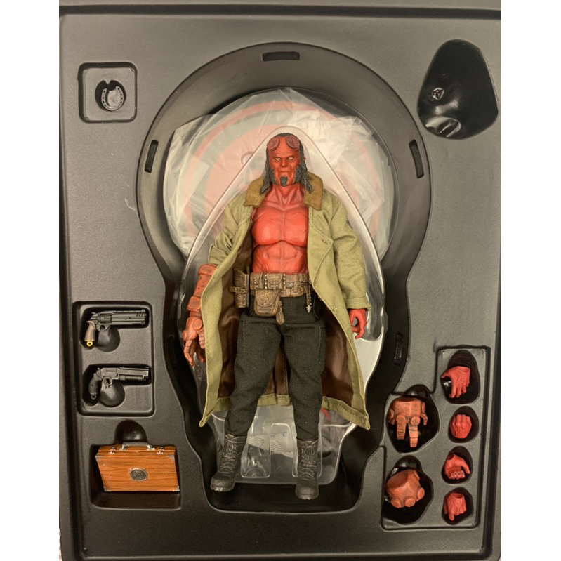 ｛克拉克玩具｝二手 mezco Hellboy 地獄怪客 普通版 血后的崛起 6吋人偶 公仔 布衣
