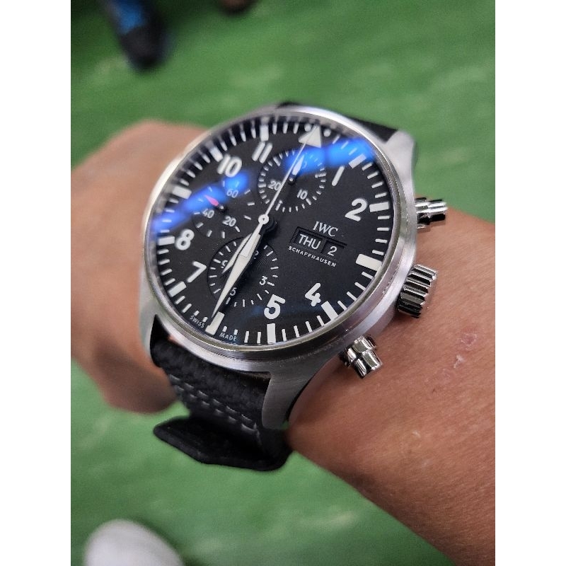 IWC 377709 極新收藏錶出售，會附原廠錶帶與錶扣（非圖中AMG款）,價格可談