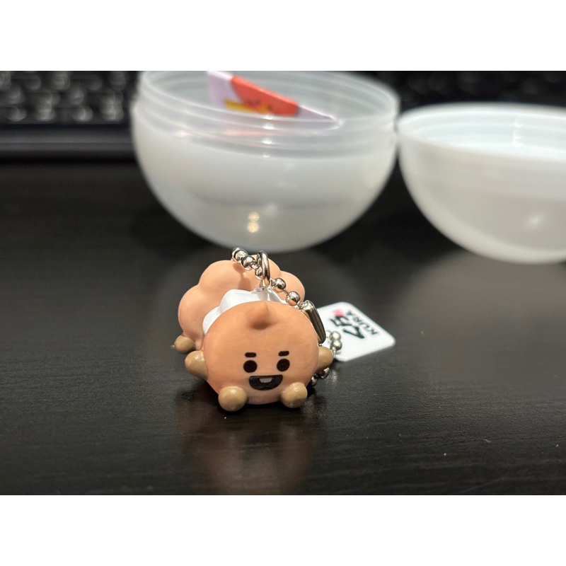 藏壽司 BT21 立體吊飾 SHOOKY